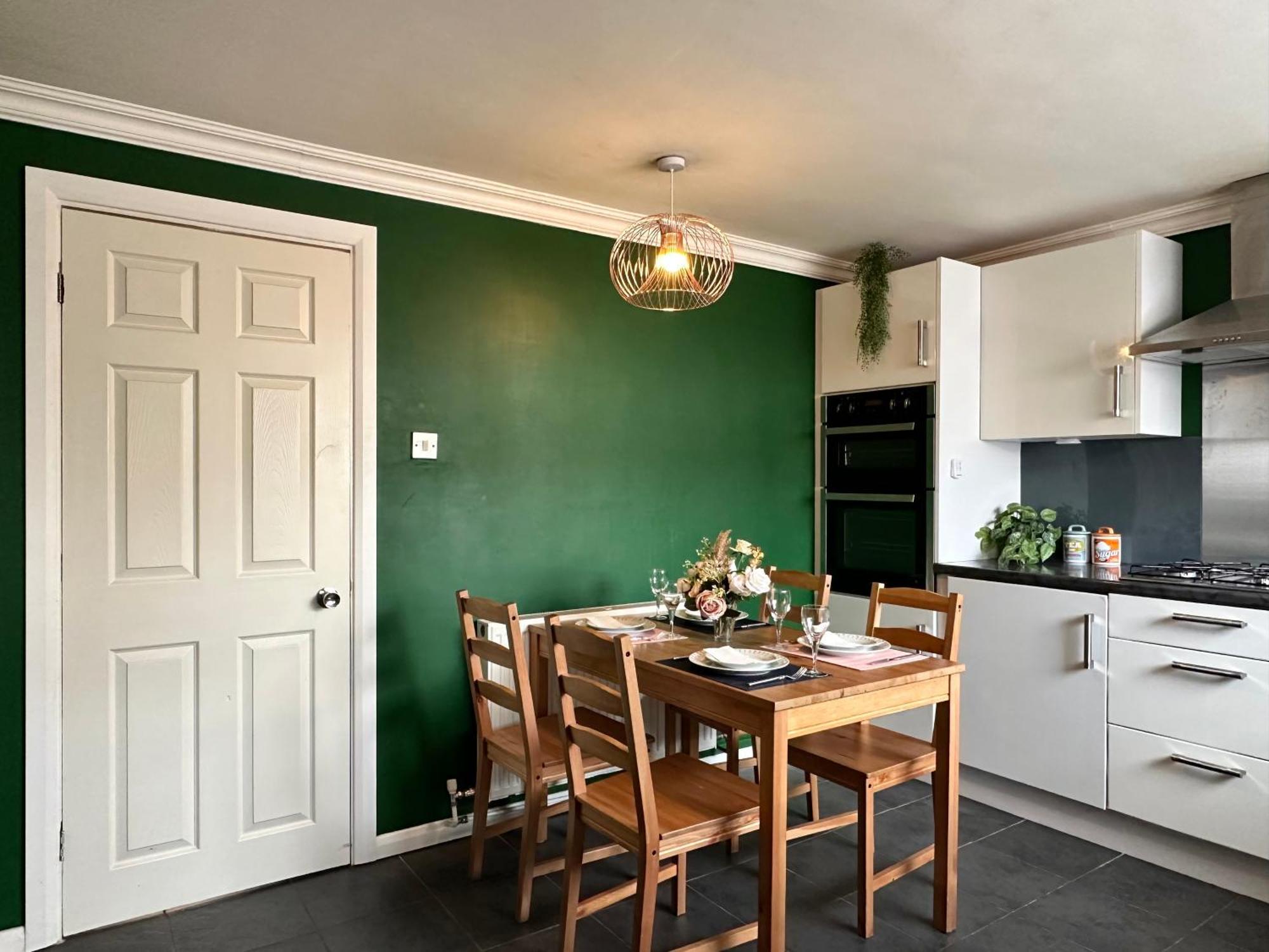 6 Guests House Old Trafford,Media City,City Centre, Free Parking 맨체스터 외부 사진