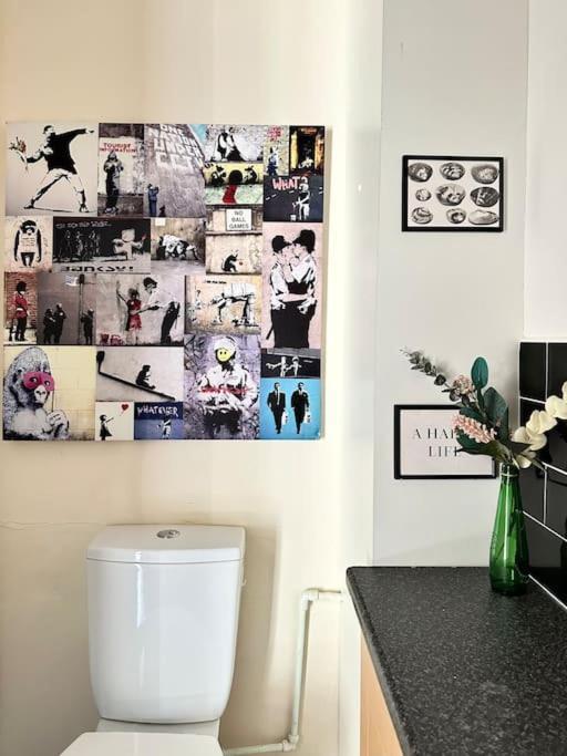 6 Guests House Old Trafford,Media City,City Centre, Free Parking 맨체스터 외부 사진
